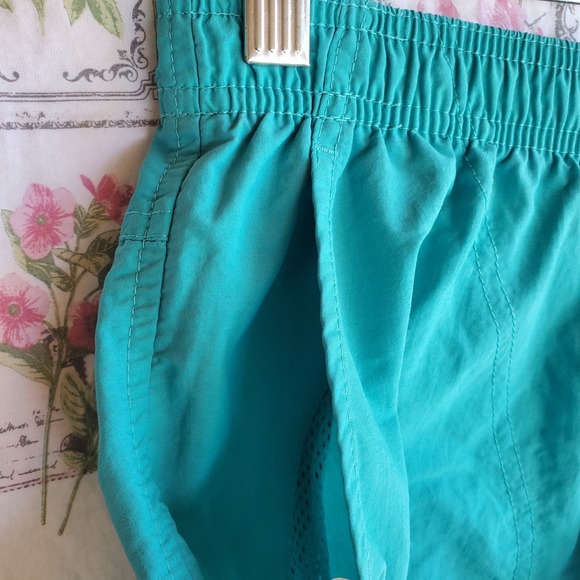 Columbia‎ Womens Shorts Light Teal Elastic Waist With a Pocket SZ XS Athletic - Picture 5 of 7